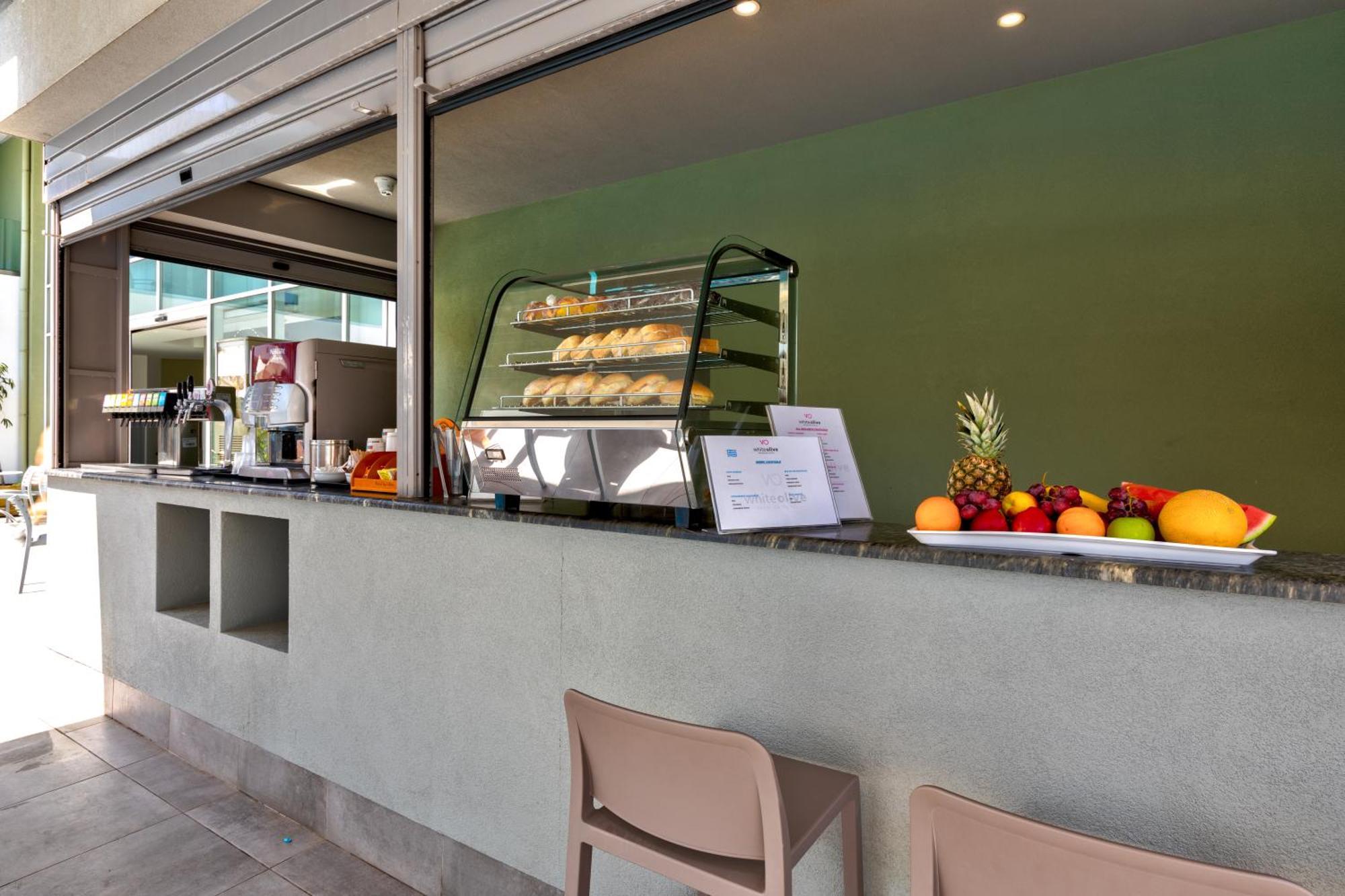 White Olive Premium Laganas Hotel Exterior foto